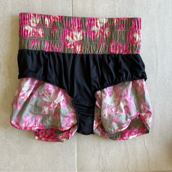 FP Movement by Free People Women's The Way Home Shorts Size L - Picture 6 of 9